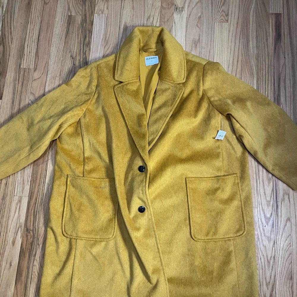 Old navy Yellow Coat size 4x NWT